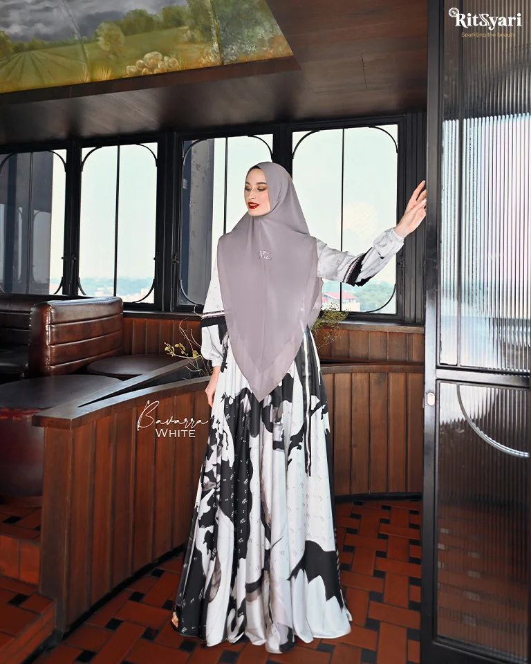 Set Dress Bavarra White