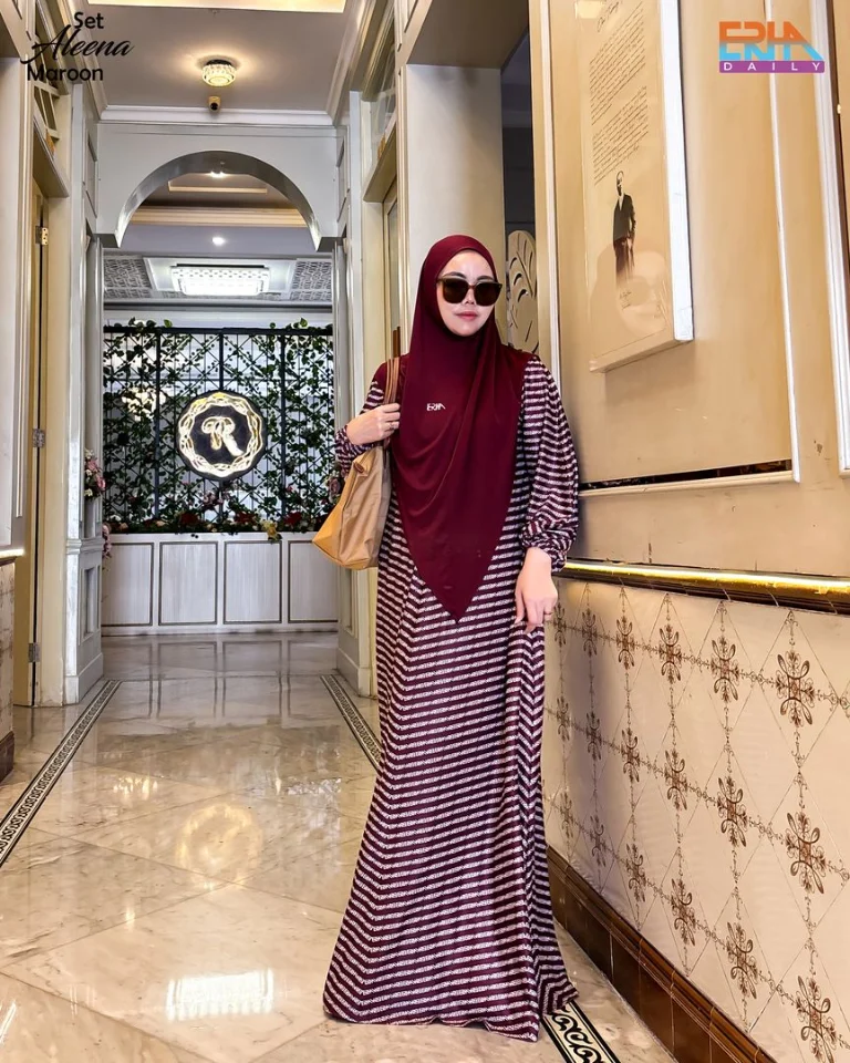 Set Aleena Maroon