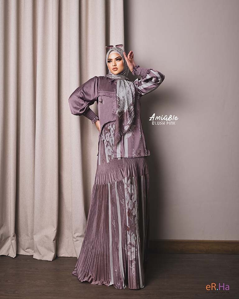 Set Skirt Amiable Blush Pink